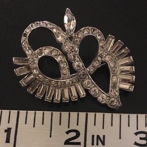 Vintage Classic Silver-tone Rhinestone Brooch